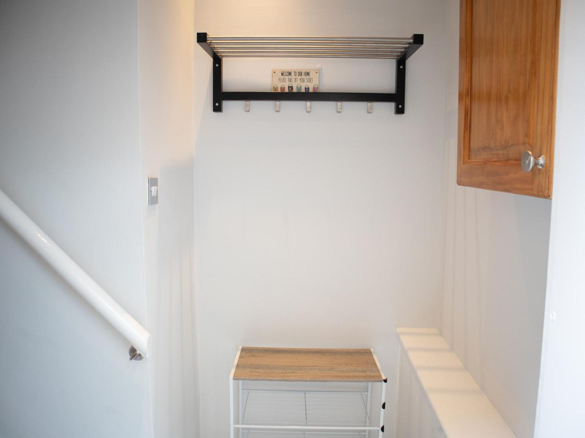 Bright Private Terrace - Free Private Parking - Tv - Wifi - Netflix Leilighet Croydon Eksteriør bilde